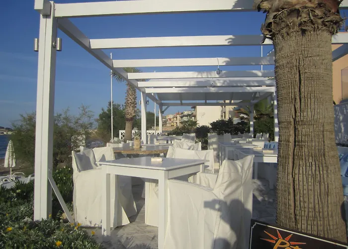 Petradi Beach Lounge Hotel